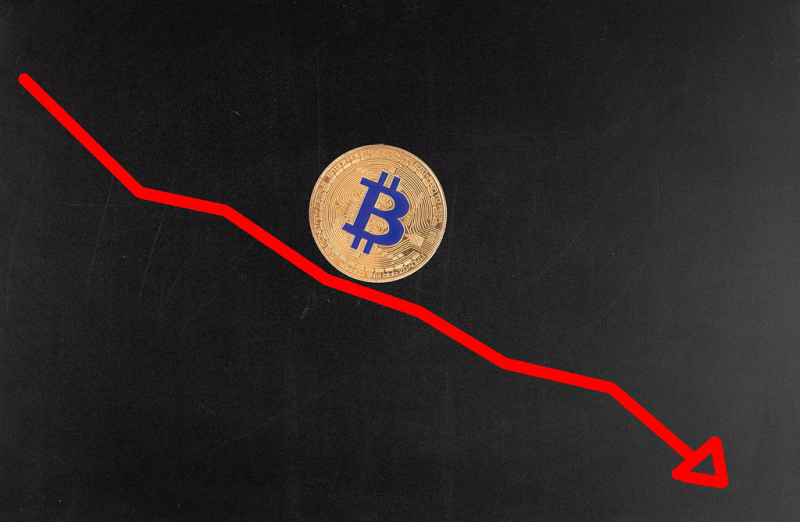 랙트 캐피탈 "비트코인, 반감기 전 최대 40% 하락 우려" 기사의 사진