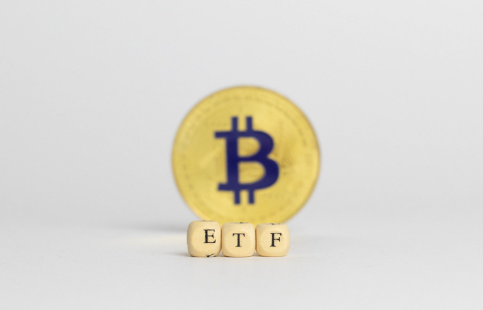 ETF 분석가 "비트코인 현물 ETF 승인시 약 3경8790조원, 시장 진입" 기사의 사진