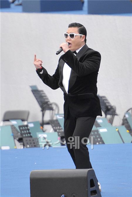 싸이, 신곡 제목은 '아싸라비아'···다음달 14일 공개 ⓒ 뉴스웨이 DB