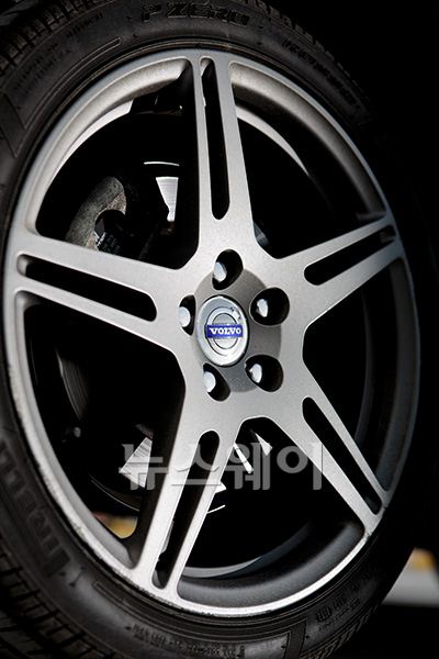 볼보자동차코리아 '볼보 S80 T6 익스큐티브. 윤경현 기자 squashkh@newsway.co.kr