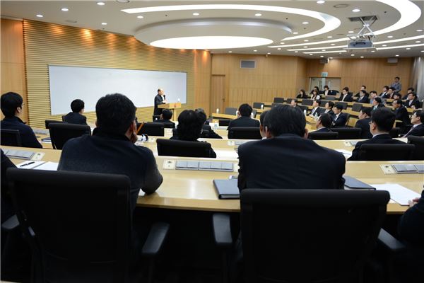 유진투자증권, 임·직원 대상 인문 교양 강의 실시. 사진제공 = 유진투자증권