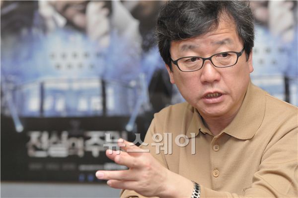  강우석 감독 "30년 내공 '전설의 주먹' 한 편에 담았다" 기사의 사진