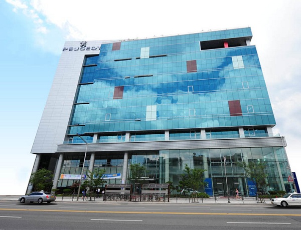 성수동 푸조 사옥. 사진제공=한불모터스