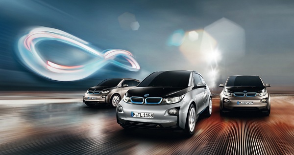 BMW의 새로운 세그먼트인 4시리즈 쿠페가 세계 최초로 공개될 예정이며, BMW X5의 새로운 모델인 뉴 X5와 액티브 투어러 아웃도어 컨셉카 등을 공개할 예정이다. 사진=BMW 코리아 제공