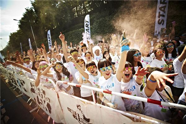 베네통, 글로벌 마라톤 축제 ‘컬러 미 라드 코리아 5K’ 후원 기사의 사진