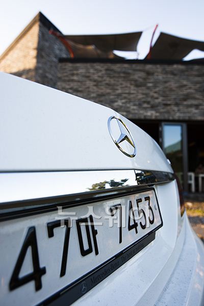 메르세데스-벤츠 ‘E220 CDI 아방가르드’ 기사의 사진