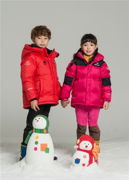 아이더, 아동용 다운 재킷 ‘범블비2’ 출시 기사의 사진