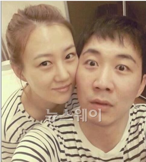 ‘트로트퀸’ 장윤정, 어머니 육씨의 악담 편지글 또 다시···대체 뭐가 문제인가? 기사의 사진