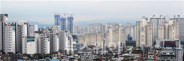 서울 동대문구 전농동 아파트 단지 전경. 본 사진은 기사와 직접적인 관련이 없음. 사진=김동민 기자 life@