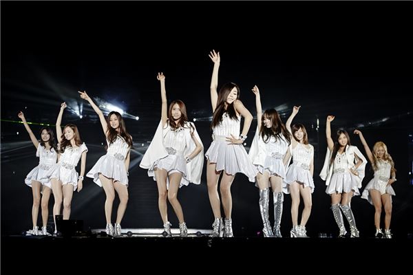 소녀시대 ‘Marchen Fantasy’ 콘서트, 팬들과 함께한 특별한 하루 기사의 사진
