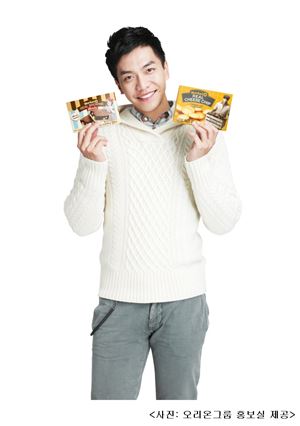 가수 이승기, 오리온 마켓오 신제품 광고모델 기사의 사진