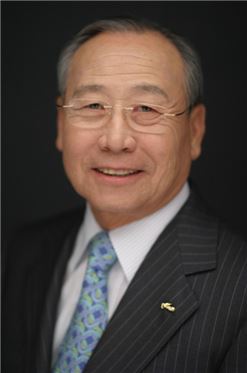 이윤재 피죤 회장