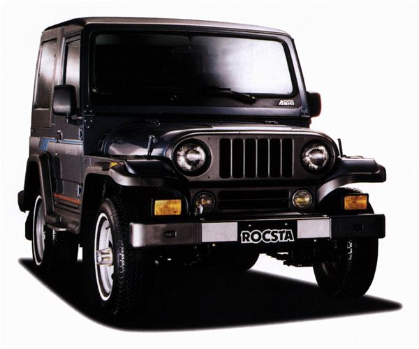 아시아자동차가 1980년대 후반 생산한 '록스타'는 육군 야전 지휘관용 자동차로 생산된 K-111의 뼈대를 바탕으로 생산됐다. 사진=기아자동차 제공