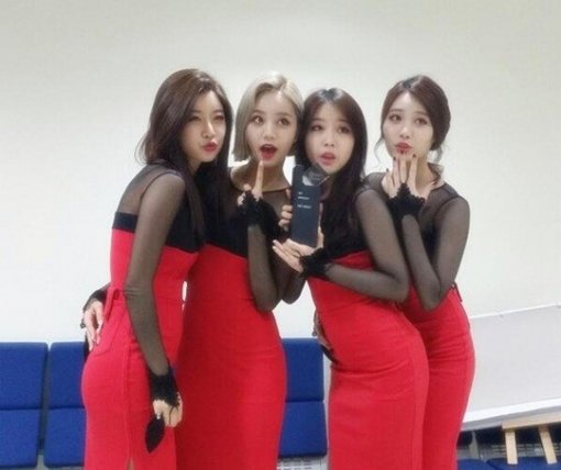 걸스데이 1위 인증샷. 사진=걸스데이 공식 트위터