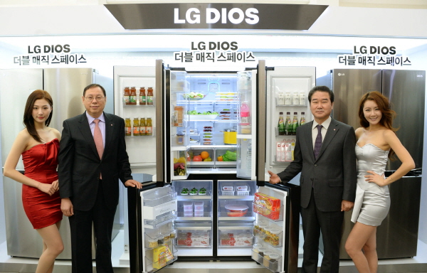 조성진 LG전자 사장, 디오스 냉장고 소개 기사의 사진