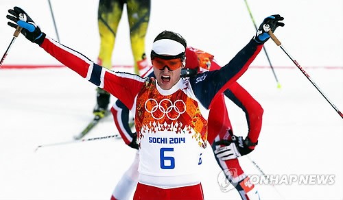 2014소치 동계올림픽 노르딕 복합 라지힐에서 금메달을 목에 건 노르웨이의 요르겐 그라바크(23). 사진=연합뉴스 제공