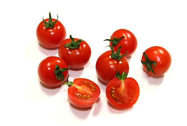 방울 토마토의 효능이 누리꾼 사이에서 화제가 되고 있다. 사진=온라인 커뮤니티