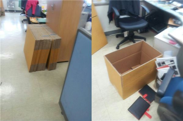 KT강서지사 사무실에 명예퇴직 대상 직원들에게 나눠줄 박스가 쌓여있다.