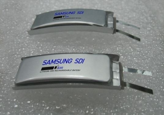 삼성SDI가 최근 출시한 세계 최대용량 커브드 배터리.