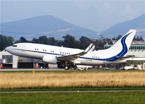삼성그룹이 그룹 전용 항공기로 운용하고 있는 보잉 737 BBJ2 여객기.