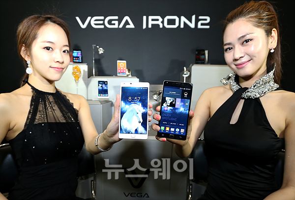 팬택, ‘베가아이언2(VEGA IRON2)’공개 사진=이수길 기자