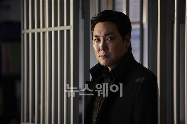  재미의 끝을 증명한 영화 ‘끝까지 간다’ 기사의 사진