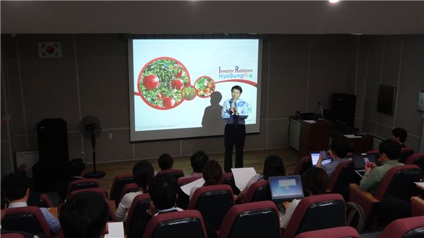 19일 대전 대덕 RND특구에 위치한 효성오앤비 본사에서 김방식 사장이 기자간담회를 하고 있는 모습. 사진 = 코스닥협회 제공