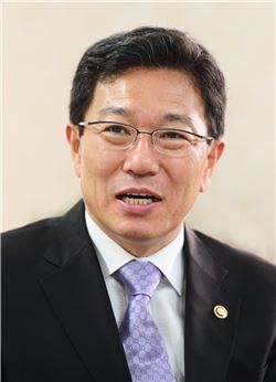 윤상직 장관 “연내 전기요금 인상 없다” 기사의 사진