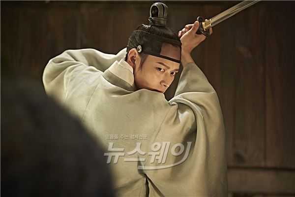 ‘군도: 민란의 시대’, 어느 것도 버릴 게 없다 기사의 사진