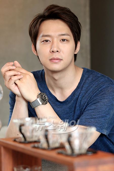 오는 13일 개봉하는 영화 ‘해무(감독 심성보)’에서 ‘동식’ 역을 맡은 JYJ 박유천이 30일 오후 서울 삼청동의 한 카페에서 뉴스웨이 인터뷰에 앞서 포즈를 취하고 있다. 사진=이수길 기자 leo2004@newsway.co.kr
