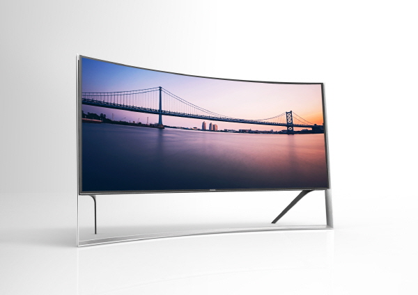 삼성전자, 유럽서 105인치 커브드 UHD TV 출시 기사의 사진