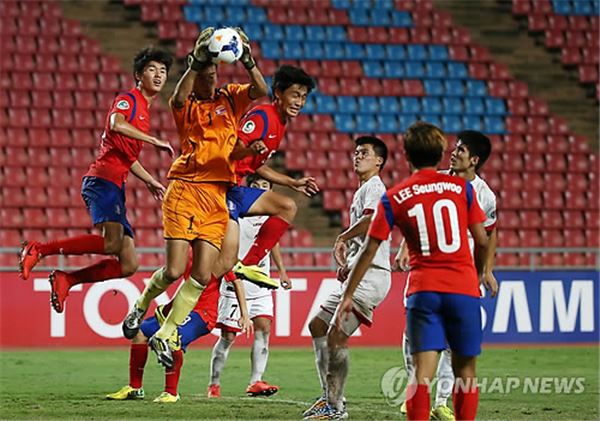 한국이 16세 이하 아시아축구연맹(AFC) 챔피언십에서 북한에 패배해 우승을 눈앞에서 놓쳤다. 사진=연합뉴스 제공
