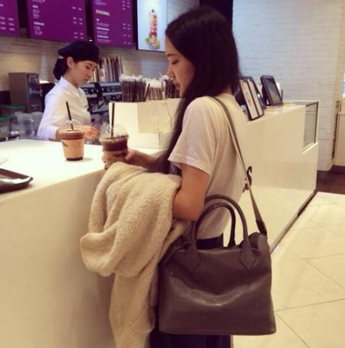 손수현 아오이 유우 닮은꼴 사진 화제. 사진=손수현 인스타그램