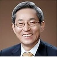 KB금융 새 회장으로 선출된 윤종규 전 부사장은 누구? 기사의 사진