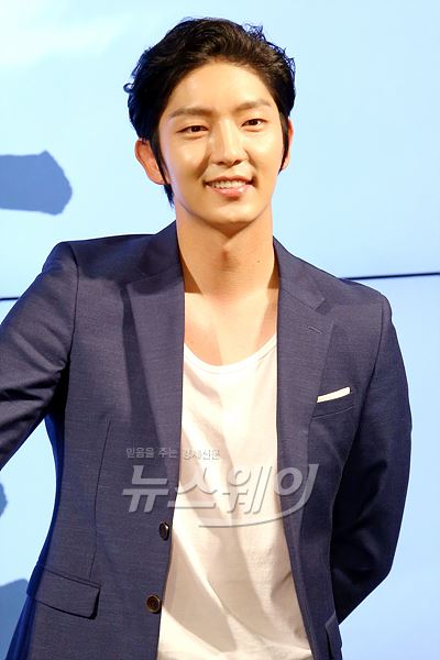 뉴스웨이 DB