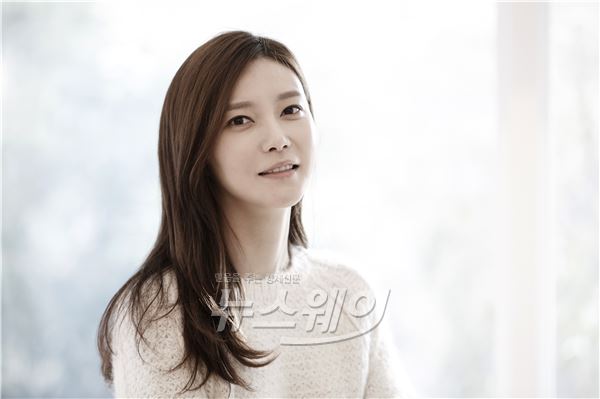  차예련, 그녀의 성공적인 변신···“저 실제로는 안 차갑죠?” 기사의 사진