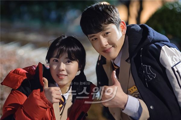 tvN 새 월화드라마 '호구의 사랑'에  첫 화에 카메오로 등장하는 배우 이성민에 이어 2화에 도희가 씨클라운의 강준과 함께 출연한다 / 사진= CJ E&M 제공