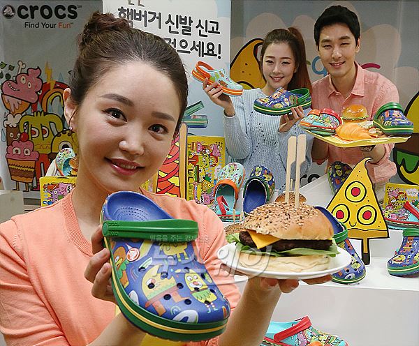 그래피티 아티스트 존 버거맨 햄버거 크록스 출시. 사진=이수길 기자 leo2004@newsway.co.kr