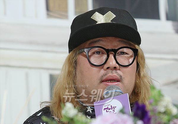 '언니랑 고고' 제작발표회에 참석한 김지욱PD/ 사진 = 이수길 기자  leo2004@