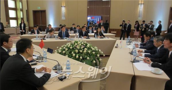 3일(현지시간) 아제르바이잔 바쿠에서 열린 한·중·일 재무장관 및 중앙은행 총재 회의가 열렸다. 사진=ASEAN+3 재무장관·중앙은행 총재 회의 및 ADB연차총회 취재 기자단.