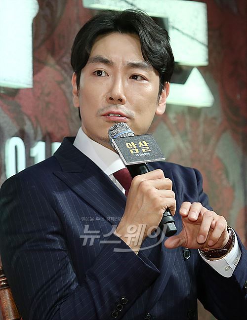 영화 ‘암살’ 제작보고회-최동훈 감독, 전지현, 이정재, 하정우, 오달수, 조진웅. 사진=이수길 기자 leo2004@newsway.co.kr