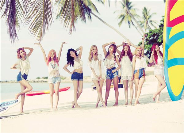 8人의 소녀시대, 올여름 걸그룹 대전 ‘정점’ 찍는다 (종합) 기사의 사진