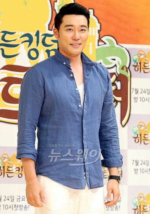 SBS 예능 ‘정글의 법칙 히든 킹덤’-김병만, 샘 해밍턴, 정준하, 심형탁, 남규리, 도상우, 전효성, 정진운, 찬열, 하하, 이태곤, 서효림, 미노, 류담. 사진=이수길 기자 leo2004@newsway.co.kr