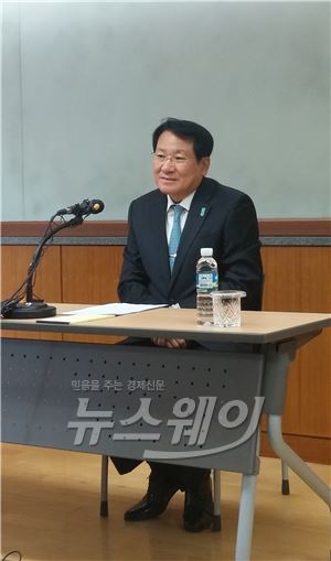 김한조 외환은행장 “글로벌은행 초석 다지자” 기사의 사진