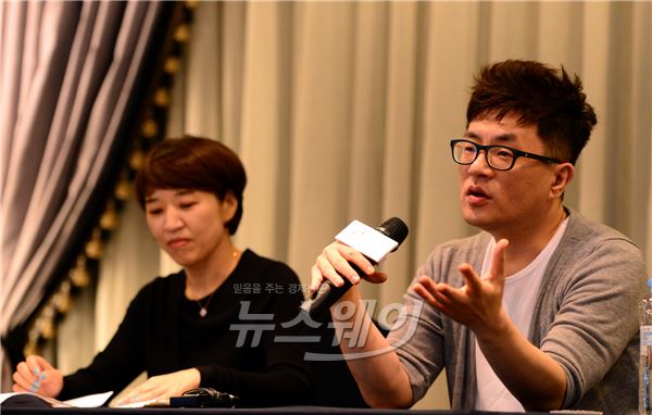 SBS '육룡이 나르샤' 박상연 작가가 기자 간담회에서 작품에 대해 설명하고 있다  / 사진= SBS