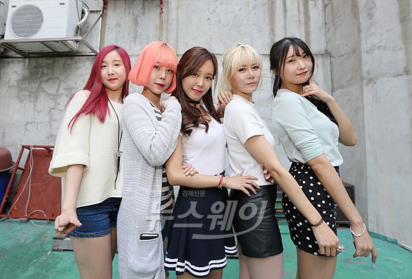  걸그룹 리더스, 새로운 출발 앞에 선 5명의 소녀들 기사의 사진