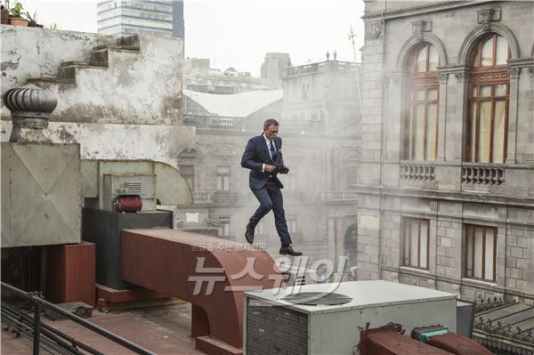 ‘007 스펙터’, 이것이 바로 ‘스펙터’의 정체다!!! 기사의 사진