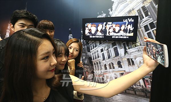 LG전자 슈퍼 프리미엄 스마트폰 ‘LG V10’공개. 사진=이수길 기자 leo2004@newsway.co.kr