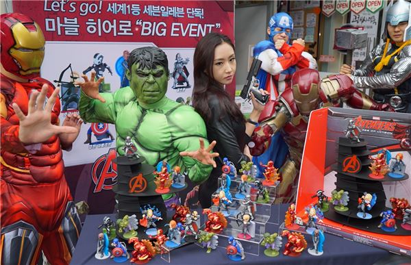 사진=세븐일레븐 어벤져스 피규어 출시.