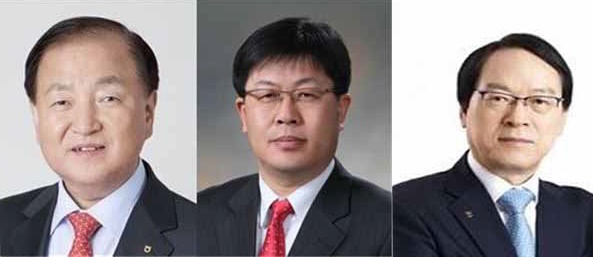 왼쪽부터 김주하 NH농협은행장, 이경섭 신임 은행장, 김용환 NH농협금융 회장.